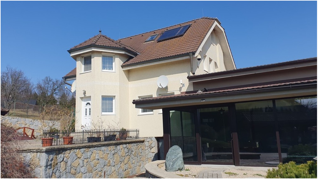 PREDAJ: luxusný 6 izbový dom 400 m2 novostavba 2018 Čenčice