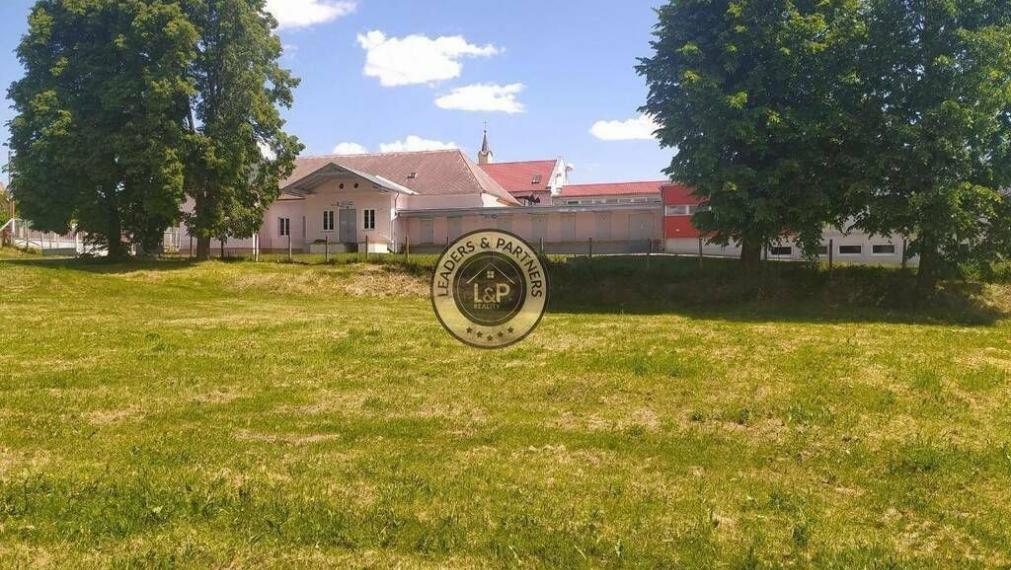 Na predaj logisticko priemyselný areál  / sklad Prešov - Malý Šariš