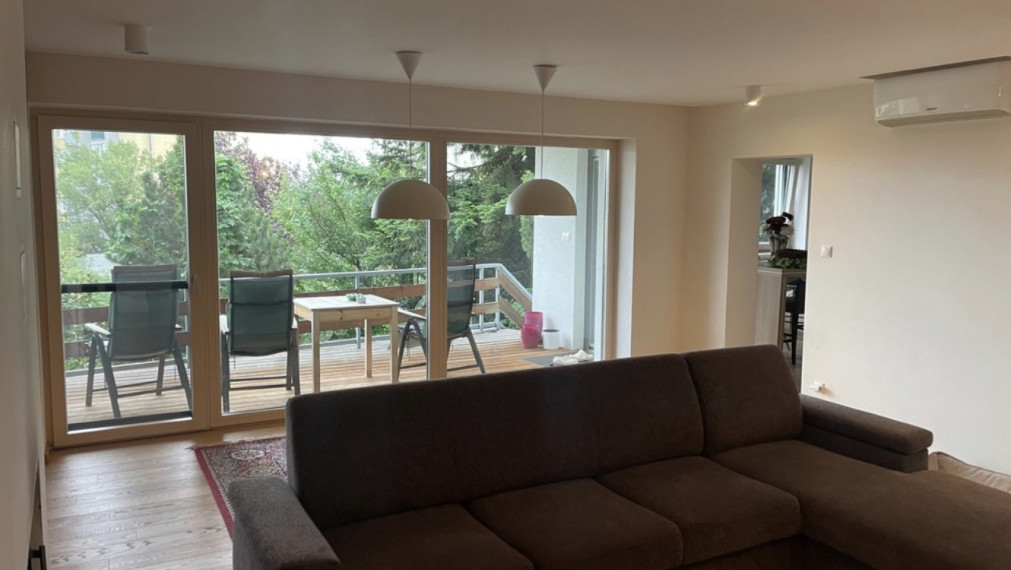 Rodinný dom na prenájom - Kramáre