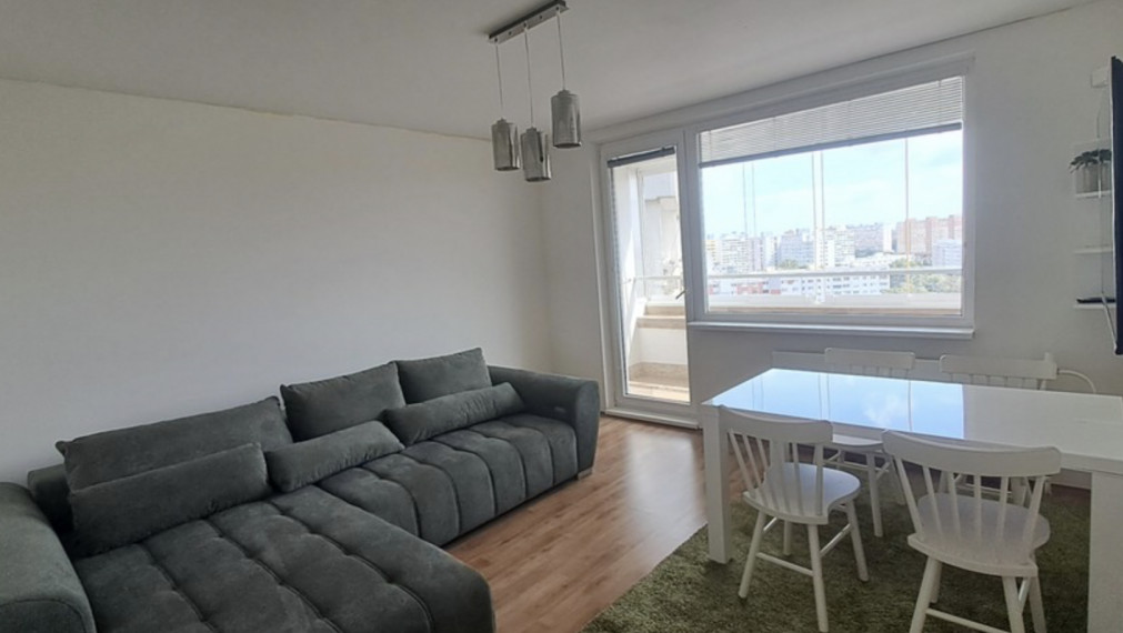 3-izbový byt na Nám. Hraničiarov - PRENÁJOM