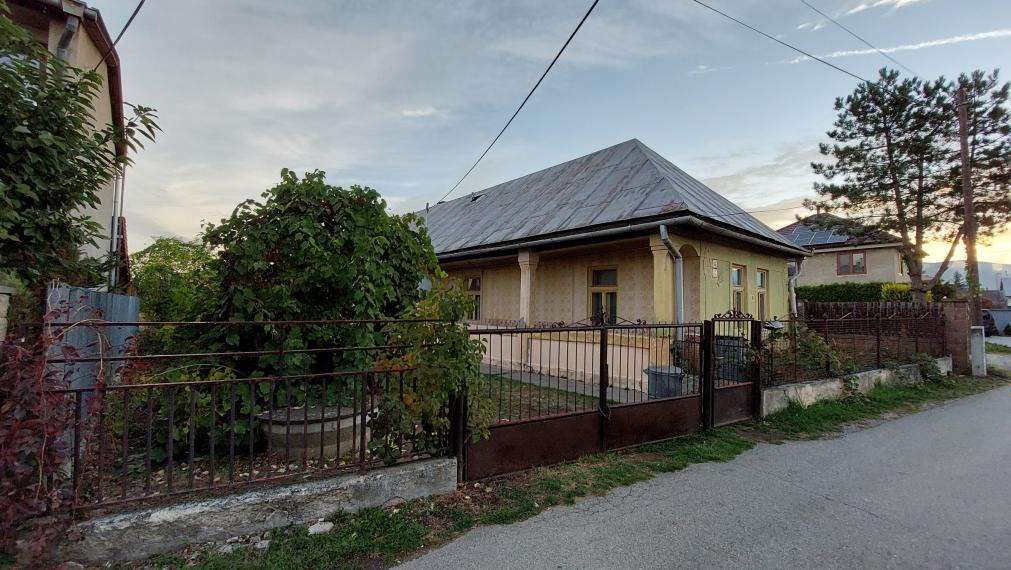 NA PREDAJ vidiecky rodinný dom v obci Čaňa
