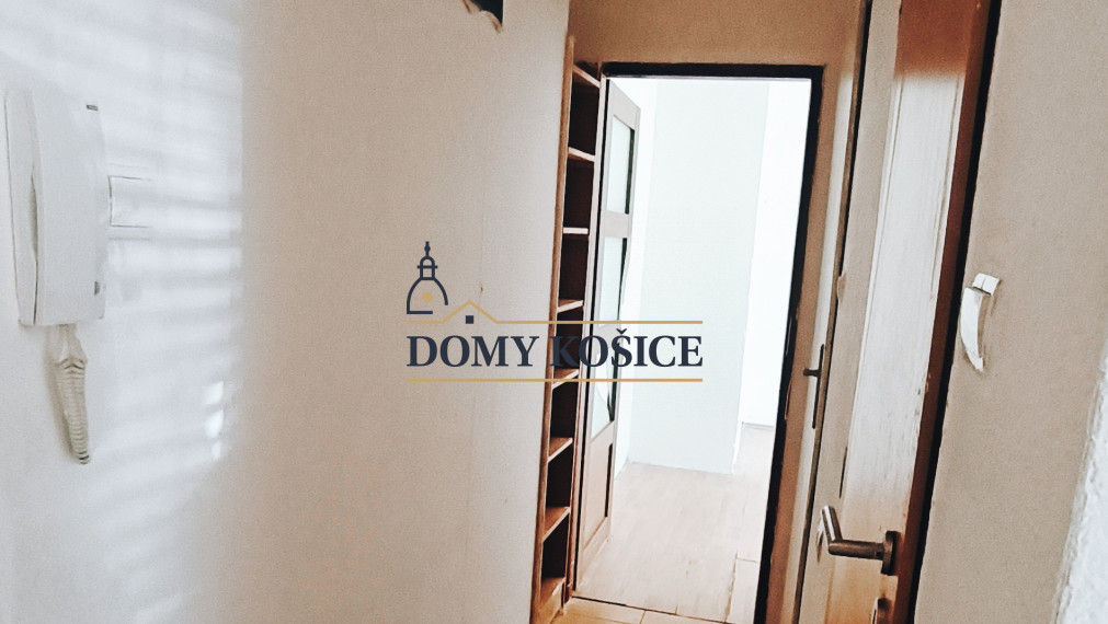 ZNÍŽENÁ CENA! Ponúkame na predaj 2 izbový byt v Senici časť Kunov