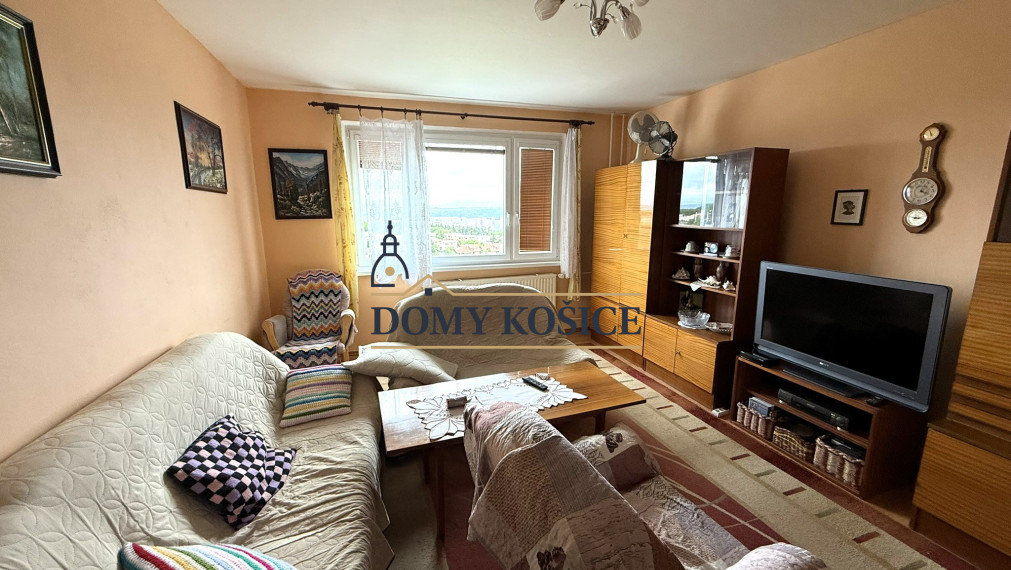 Na predaj 3-izbový byt s loggiou na KVP, ulica Wuppertálska.