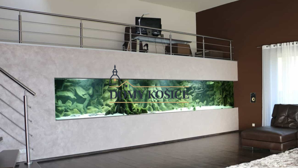 PREDAJ: luxusný 6 izbový dom 400 m2 novostavba 2018 Čenčice