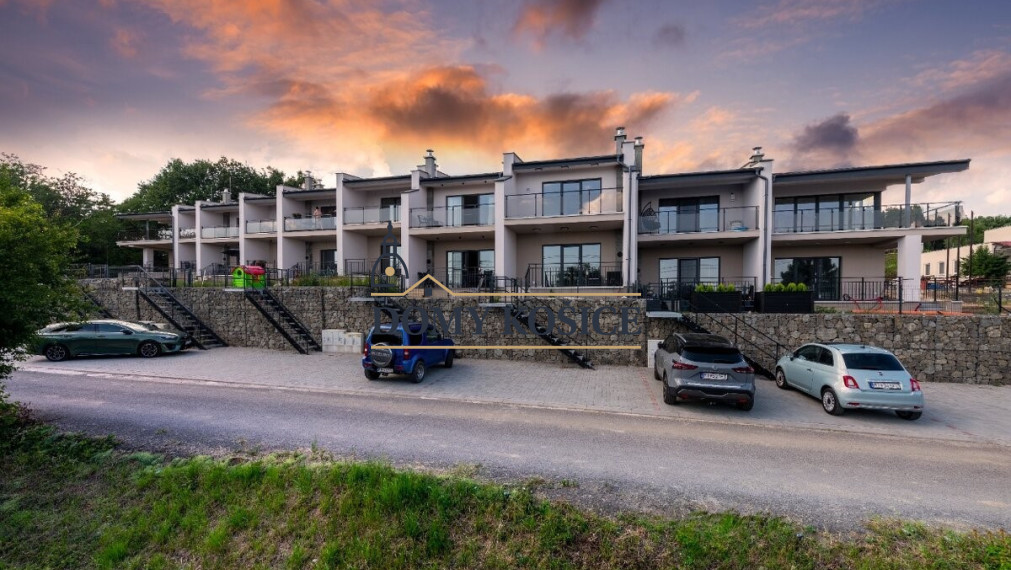 Na prenájom moderne zariadený 3 izbový, dvojpodlažný apartmán na Zemplínskej Šírave