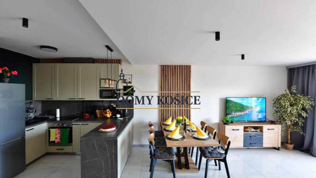 Na prenájom moderne zariadený 3 izbový, dvojpodlažný apartmán na Zemplínskej Šírave