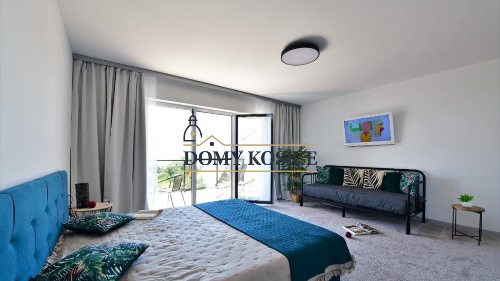 Na prenájom moderne zariadený 3 izbový, dvojpodlažný apartmán na Zemplínskej Šírave