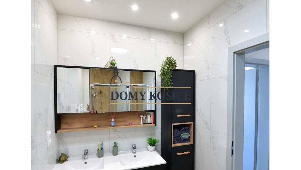 Na prenájom moderne zariadený 3 izbový, dvojpodlažný apartmán na Zemplínskej Šírave