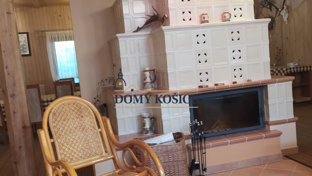 Luxusná chata - rekreačný objekt  - chránené územie