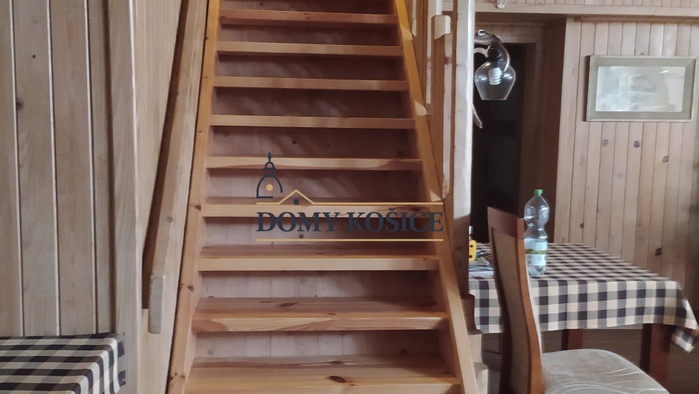 Luxusná chata - rekreačný objekt  - chránené územie