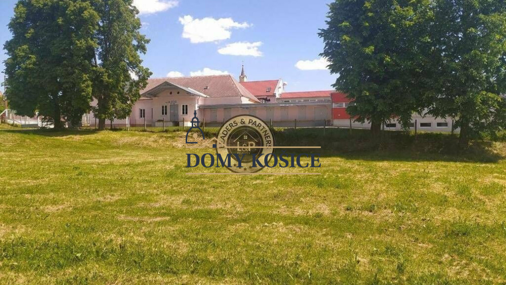 Na predaj logisticko priemyselný areál  / sklad Prešov - Malý Šariš