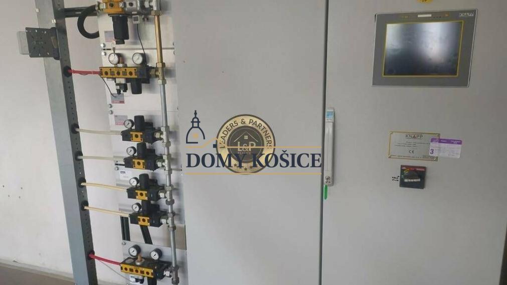 Na predaj logisticko priemyselný areál  / sklad Prešov - Malý Šariš