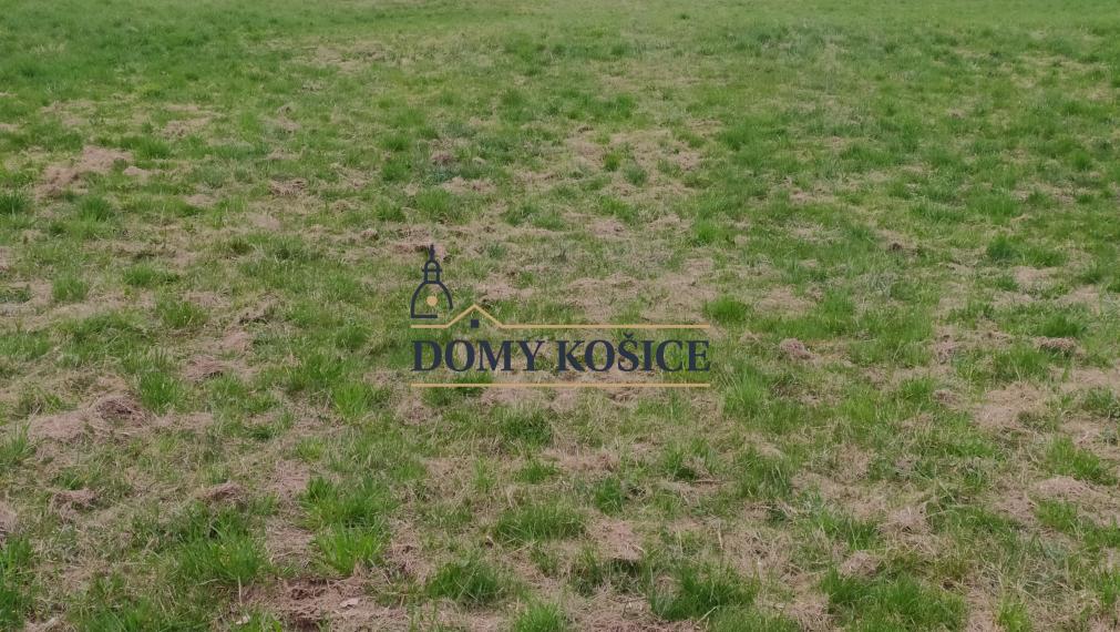 Predám pozemok  - Nižný Orlík