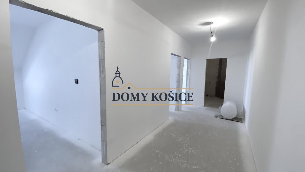 NA PREDAJ-3-izbový HOLOBYT na kľúč-príležitosť pre Airbnb