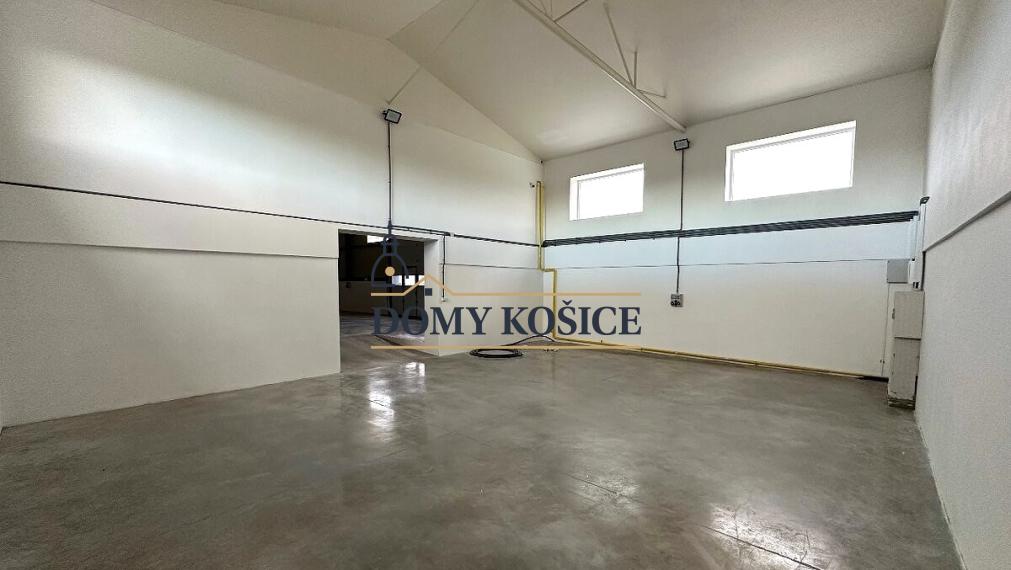 NA PRENÁJOM – Nové výrobno - skladové priestory, Petrovany