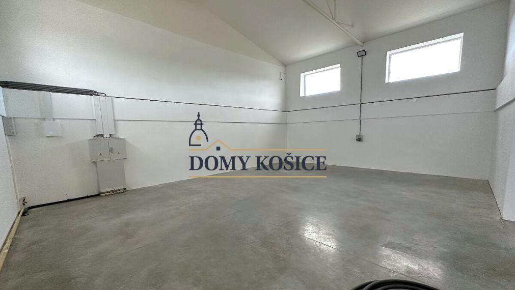 NA PRENÁJOM – Nové výrobno - skladové priestory, Petrovany