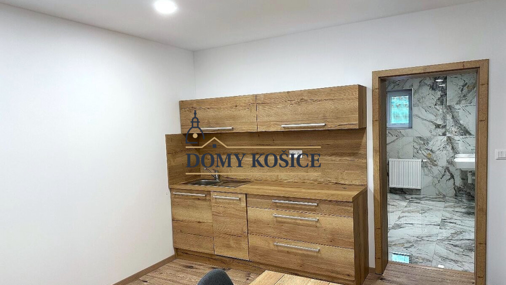 NA PRENÁJOM – Nové výrobno - skladové priestory, Petrovany