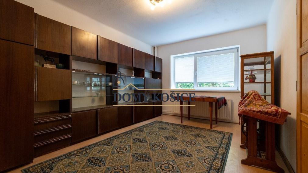 Priestranný viacgeneračný rodinný dom Košice-Košická Nová Ves.