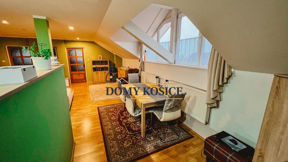 Priestranný viacgeneračný rodinný dom Košice-Košická Nová Ves.