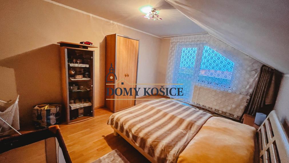 Priestranný viacgeneračný rodinný dom Košice-Košická Nová Ves.