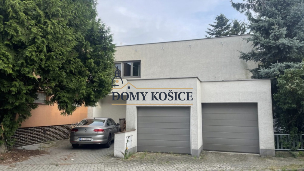 Rodinný dom na prenájom - Kramáre