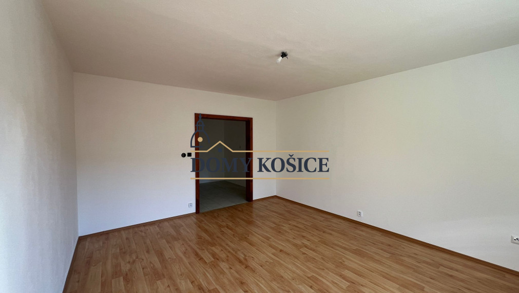 NA PREDAJ-3 izbový byt-Lipany