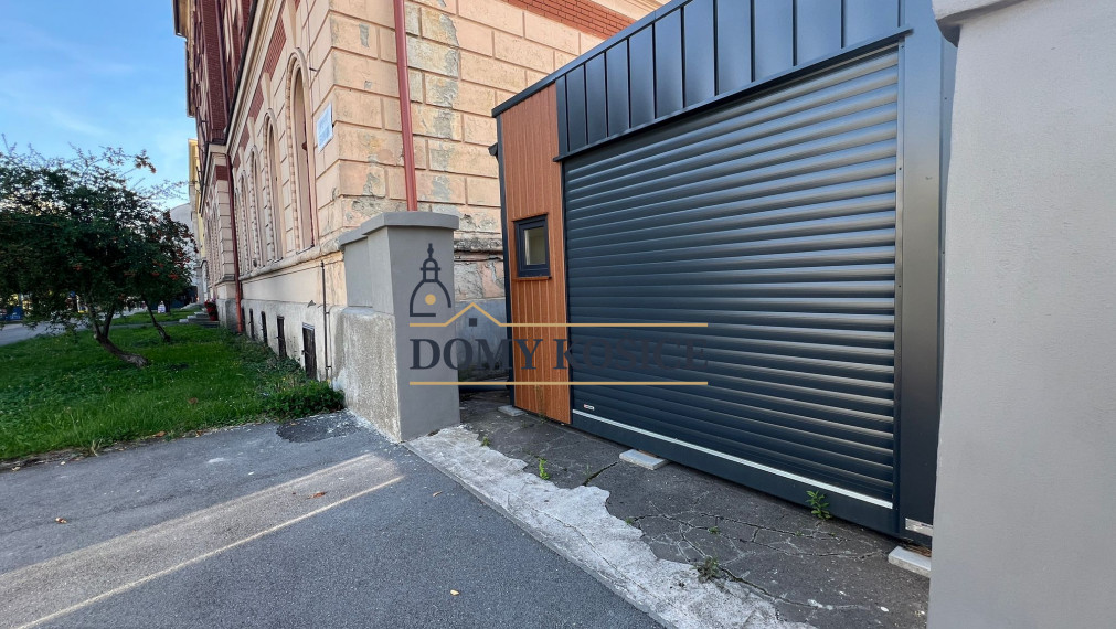 NA PREDAJ Obchodný priestor v centre Prešova