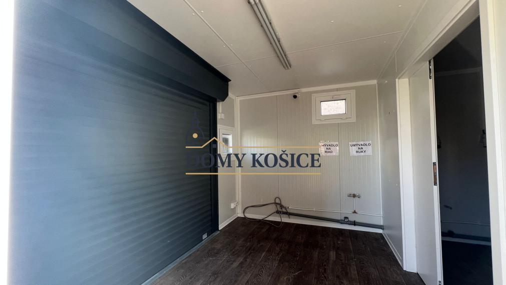 NA PREDAJ Obchodný priestor v centre Prešova