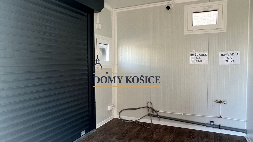 NA PREDAJ Obchodný priestor v centre Prešova