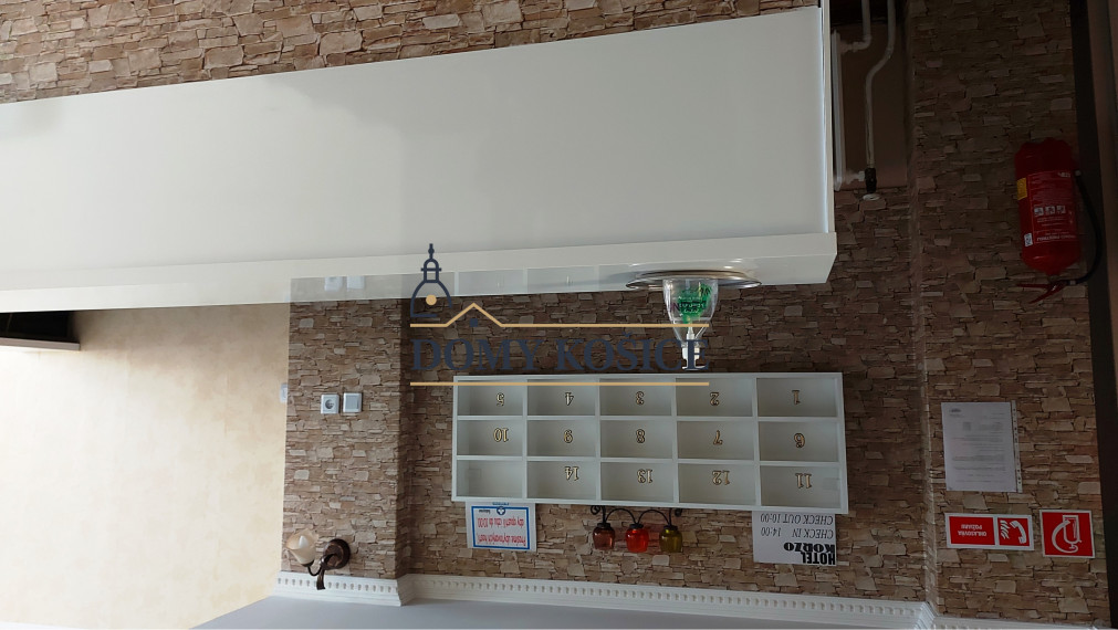 Zaujímavá podnikateľská príležitosť. Exkluzívne  na predaj Hotel KORZO v Sečovciach .