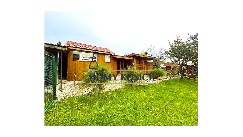 Na predaj záhrada s chatou na Terase, ulica Československého odboja.