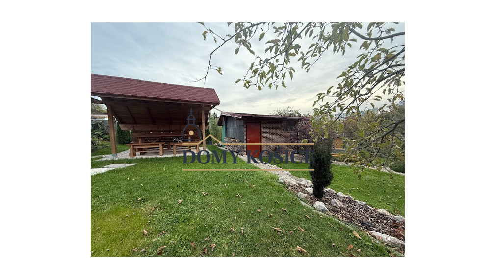 Na predaj záhrada s chatou na Terase, ulica Československého odboja.