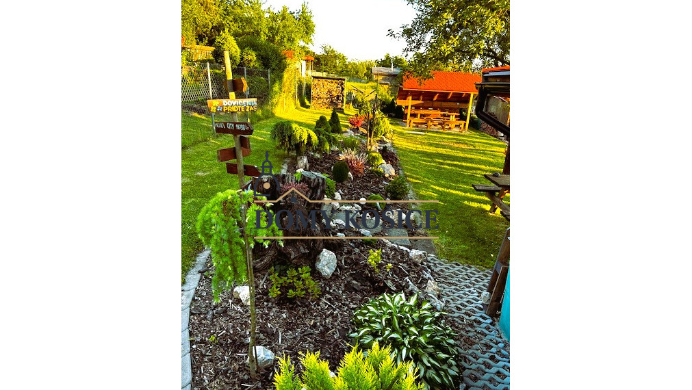 Na predaj záhrada s chatou na Terase, ulica Československého odboja.