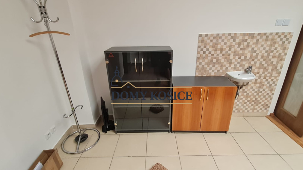 PRENÁJOM Priestorov - Hlavná ulica - Prešov