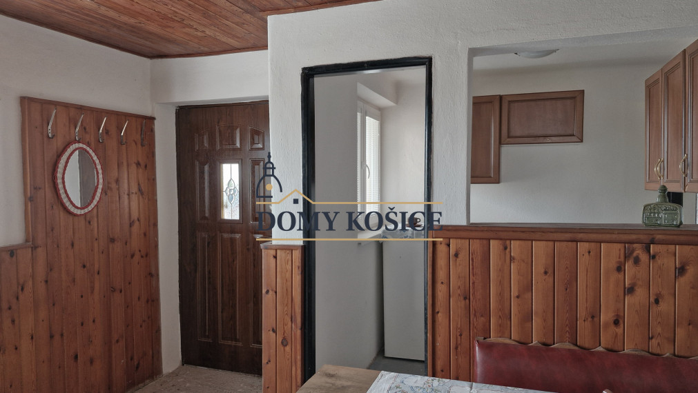 Predaj chaty pri pláži Anima. Medvedia hora, Zemplínska šírava.