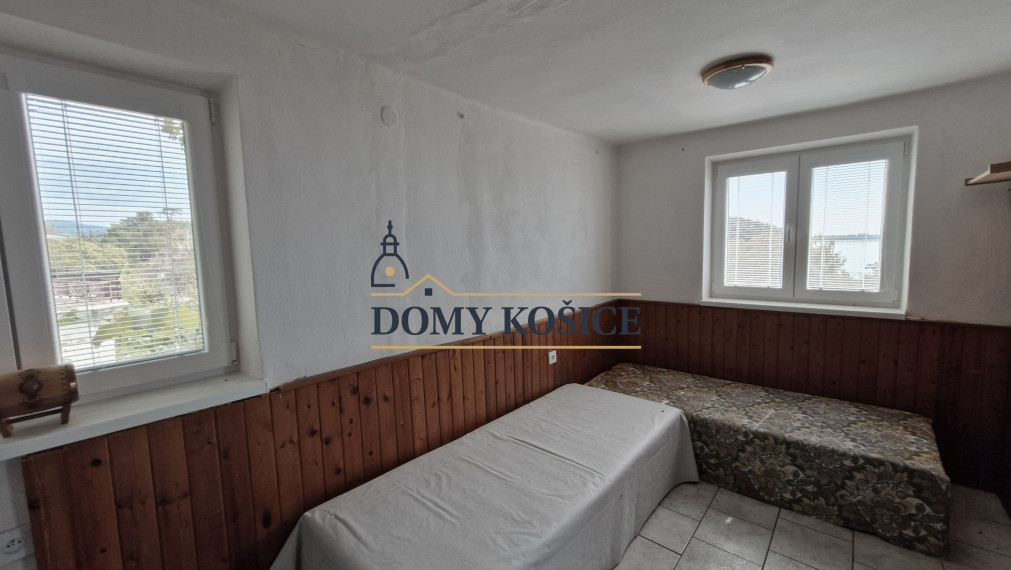 Predaj chaty pri pláži Anima. Medvedia hora, Zemplínska šírava.