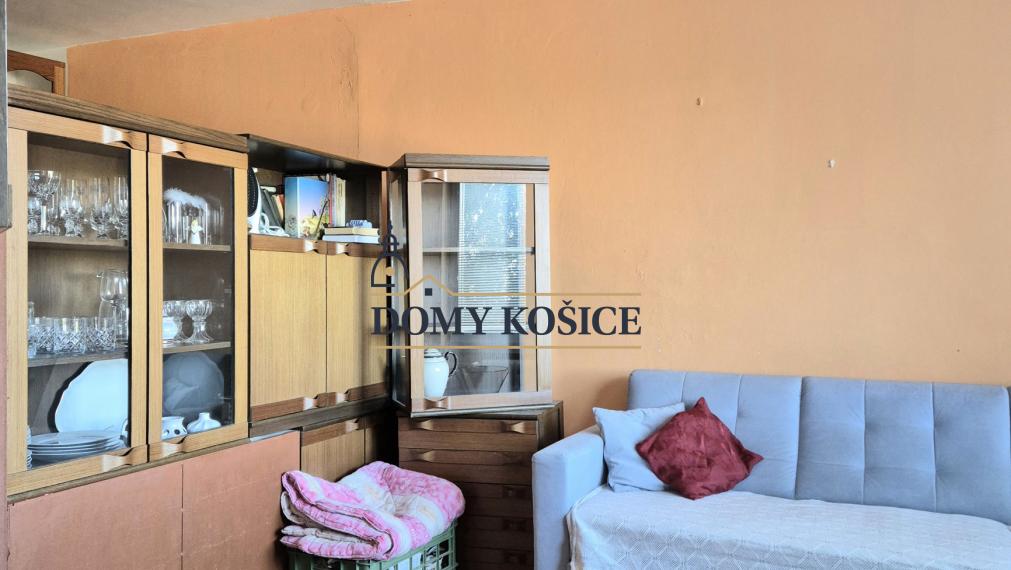 Slnečný 2-izbový byt po čiastočnej rekonštrukcii – ideálny na bývanie aj investíciu