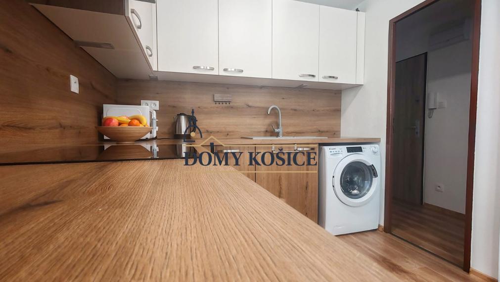 Kompletne zrekonštruovaný 3-izbový byt s balkónom v TOP lokalite Trenčín – Sihoť