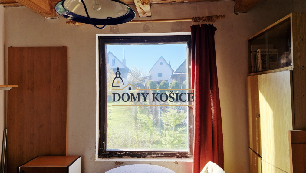 Na predaj murovaná chata so záhradou. Jazierko Pozdišovce