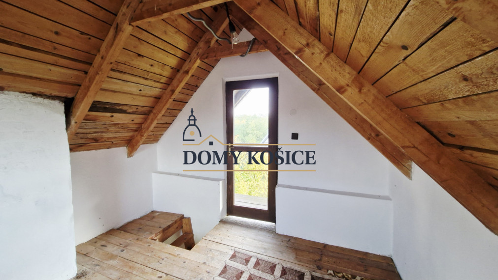 Na predaj murovaná chata so záhradou. Jazierko Pozdišovce