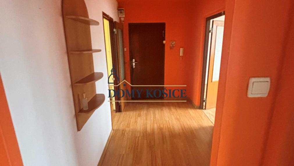 3 izbový byt typu BAURING.