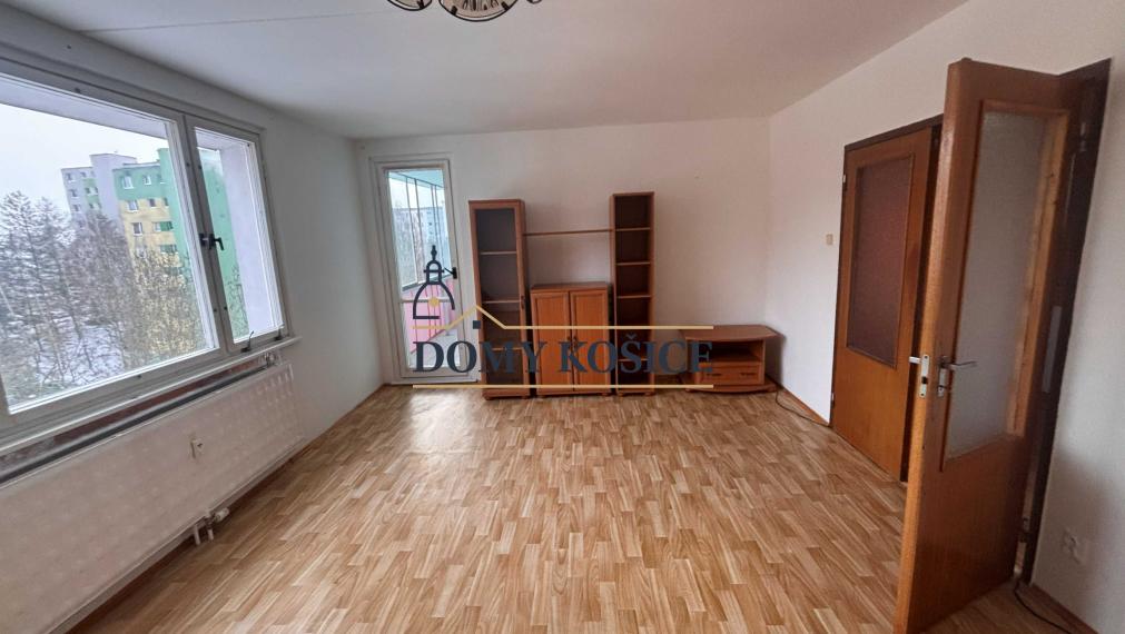 3 izbový byt typu BAURING.