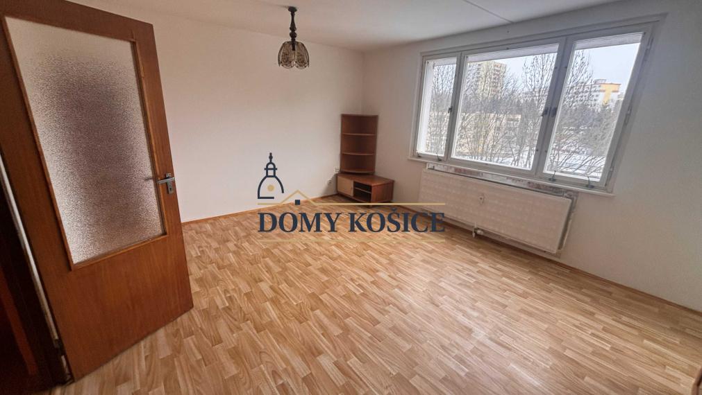 3 izbový byt typu BAURING.