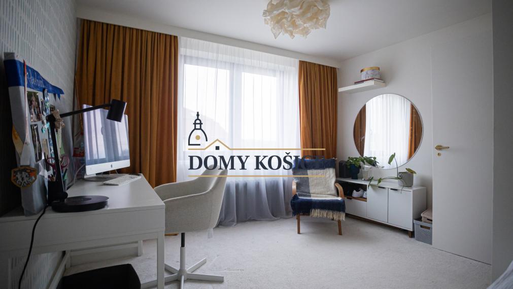 Dvojpodlažný RD-Poľov, kompletná rekonštrukcia, pozemok 586m2