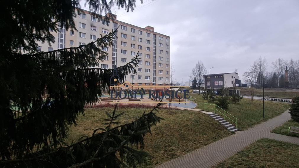 Predaj 3 izbový byt Brezno - Mazorníkovo