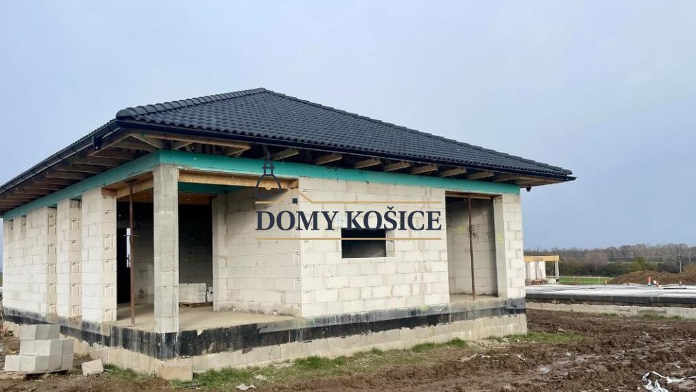 Novostavba rodinného domu. Rezidencia Hažín.