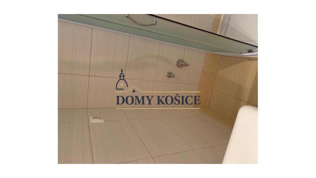 4 izbový byt Mládežnícka ulica Banská Bystrica