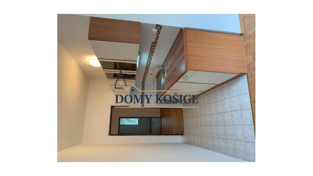 4 izbový byt Mládežnícka ulica Banská Bystrica