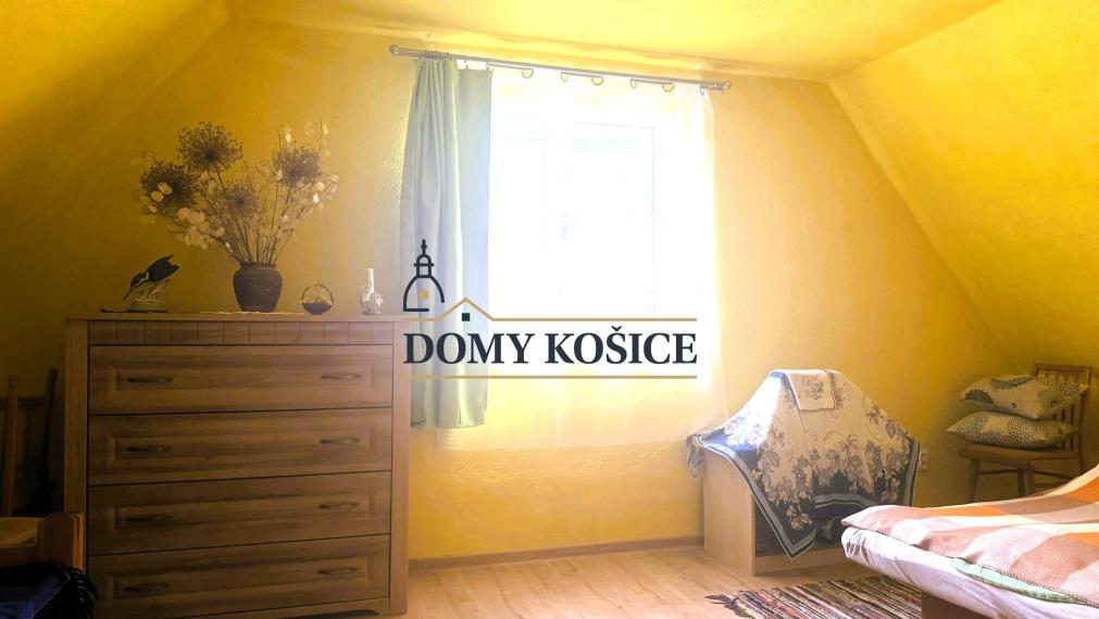 Na predaj krásna murovaná chata pri Myslave.