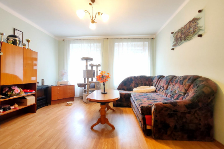 Na predaj 3-izbový byt, 80 m² – Trenčín, Dlhé Hony